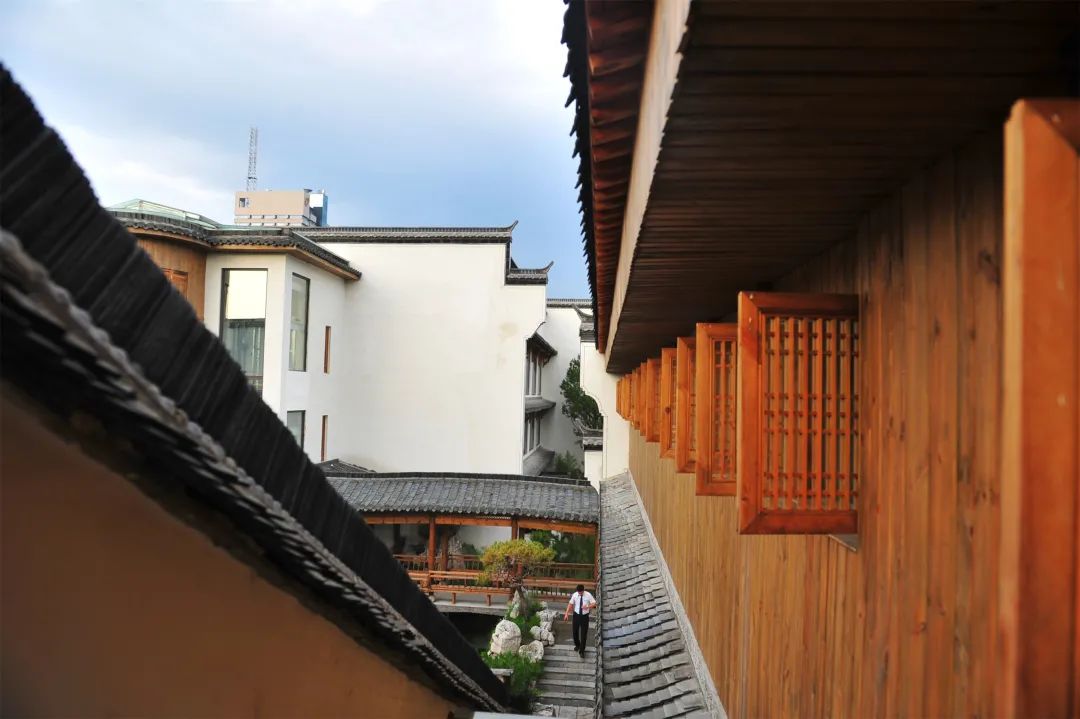 济南必去网红打卡地,济南网红打卡地经三纬三