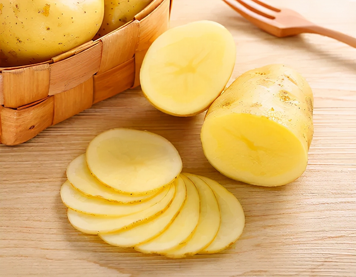 减肥吃什么食物可以抑制食欲,肚子饿了喝什么最快减肥