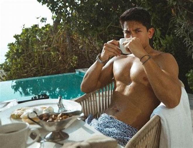 真正的高富帅文莱王子,文莱王子健美照片