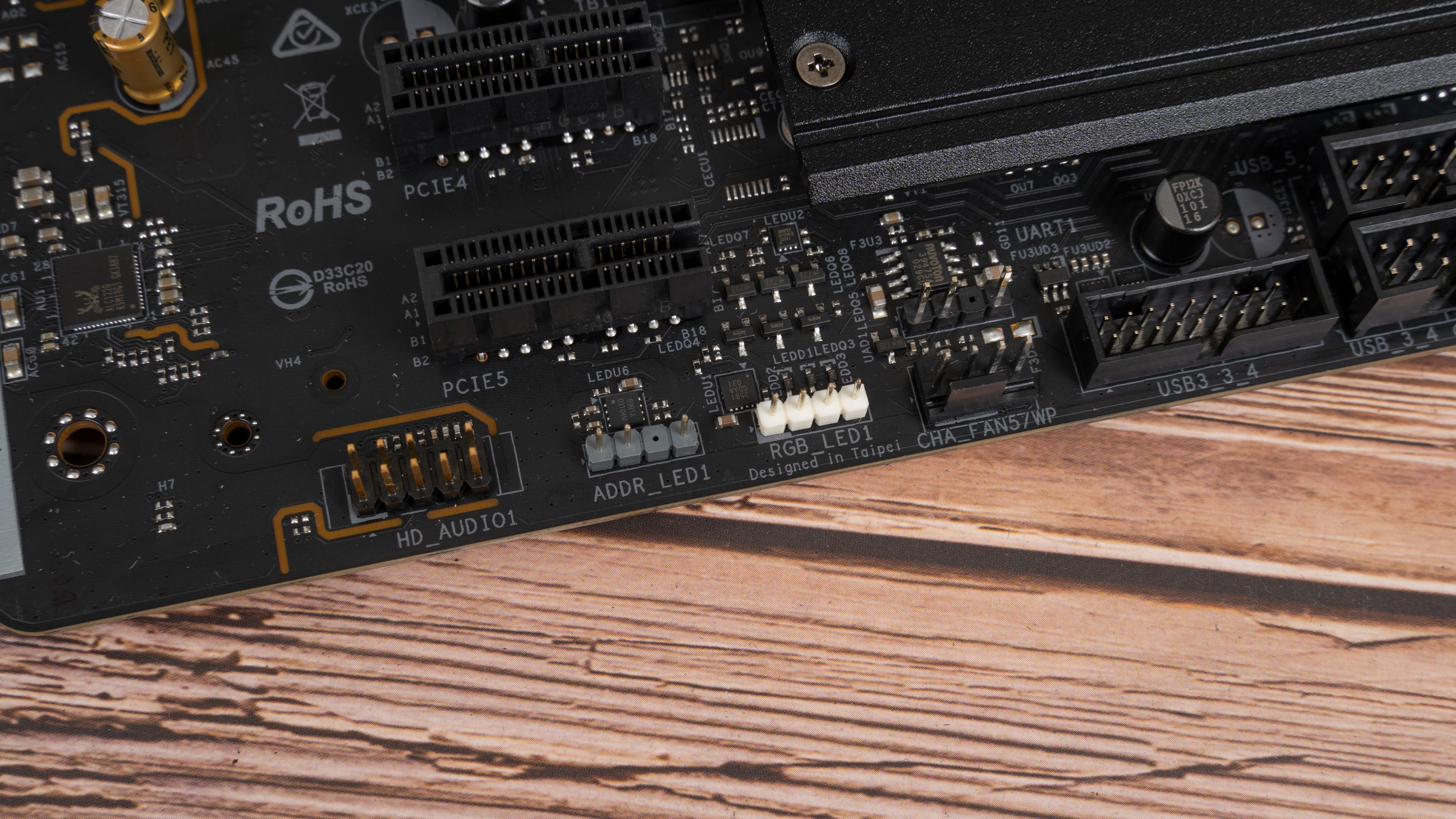 显卡这么贵为什么不买游戏主机,显卡这么贵买台式还是笔记本好