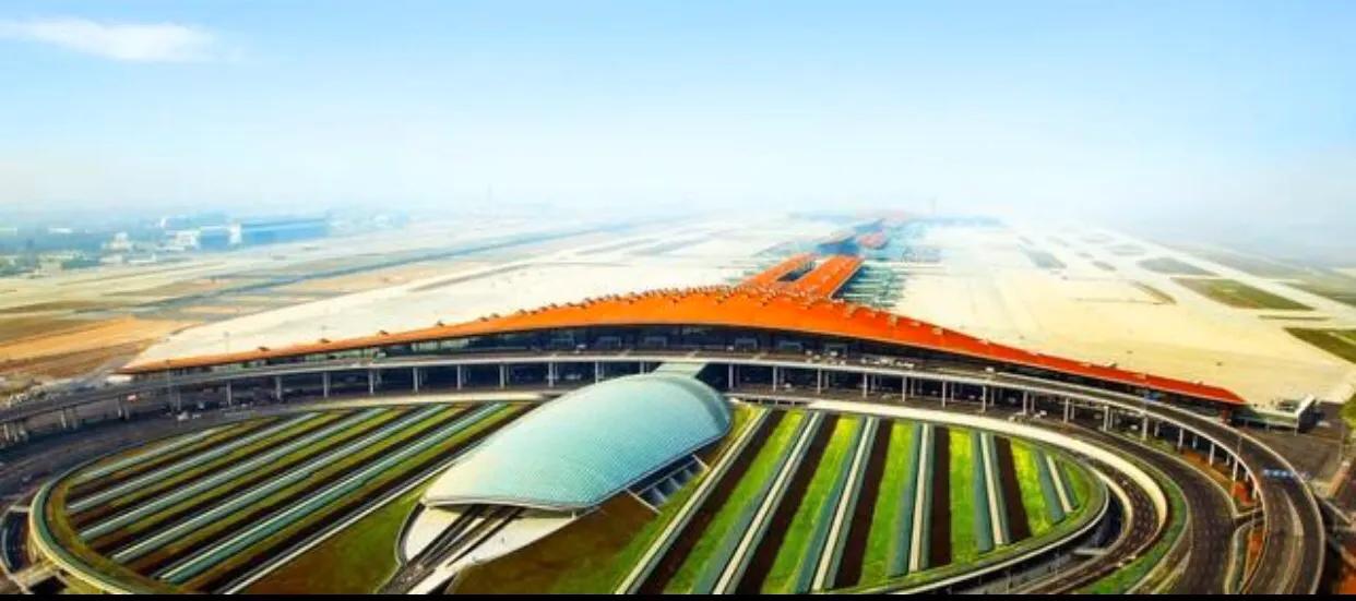 快闪我和我的祖国北京机场完整版,我和我的祖国在北京机场演唱视频