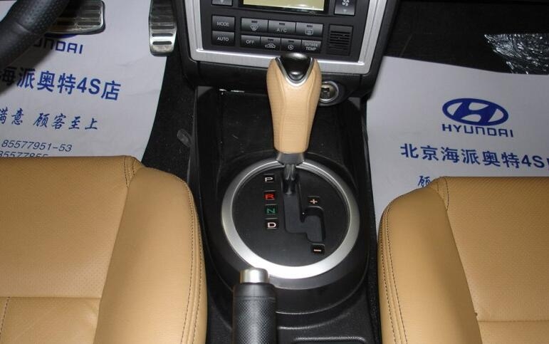 颜值高还便宜的跑车推荐,现代跑车酷派全新一代