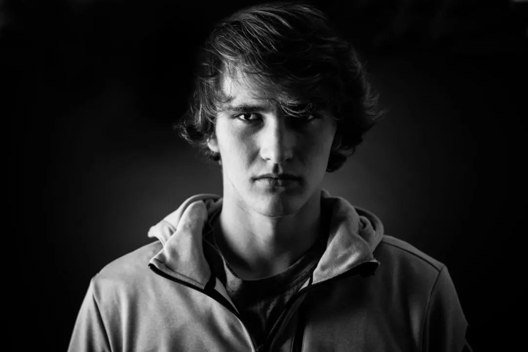 兹维列夫最新情况,兹维列夫年度总决赛