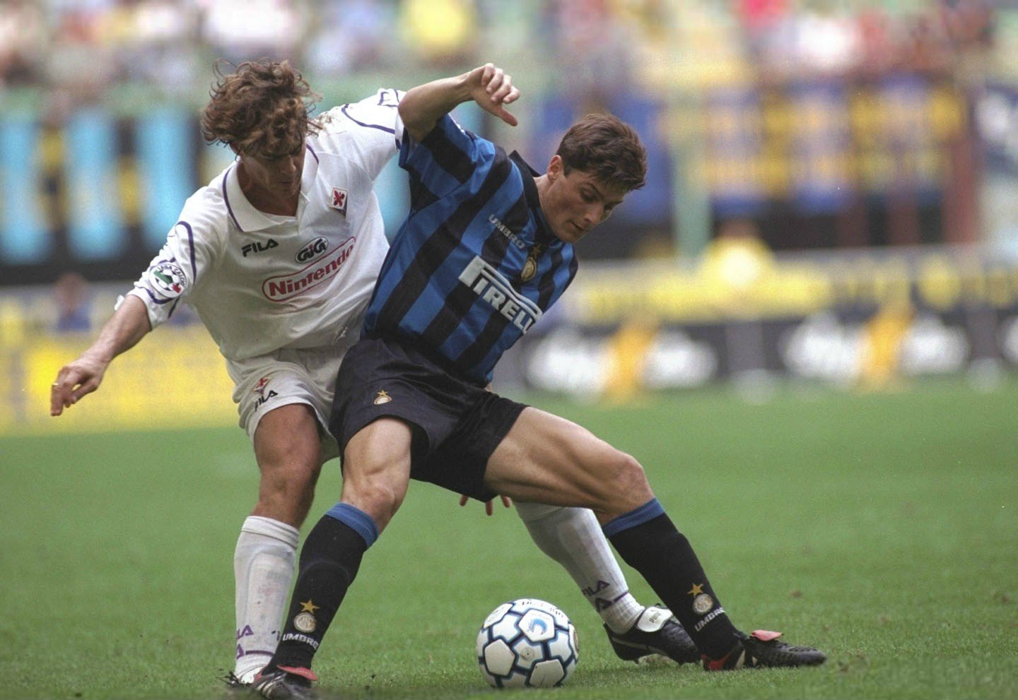 国际米兰球星萨内蒂图片,国米欧冠萨内蒂图文