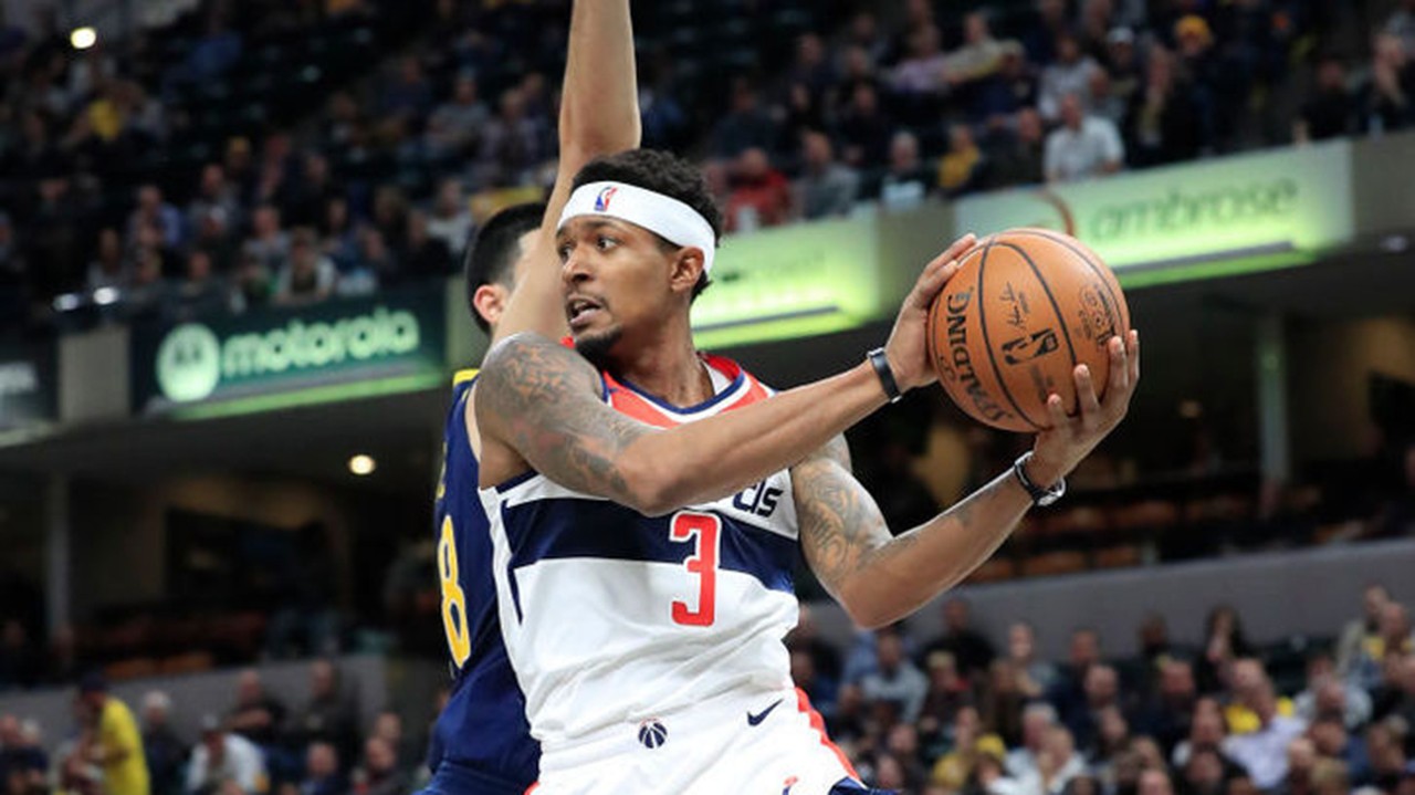 短短7天，从2.4秒致命犯规到又得0分，场场首发啊，真给机会