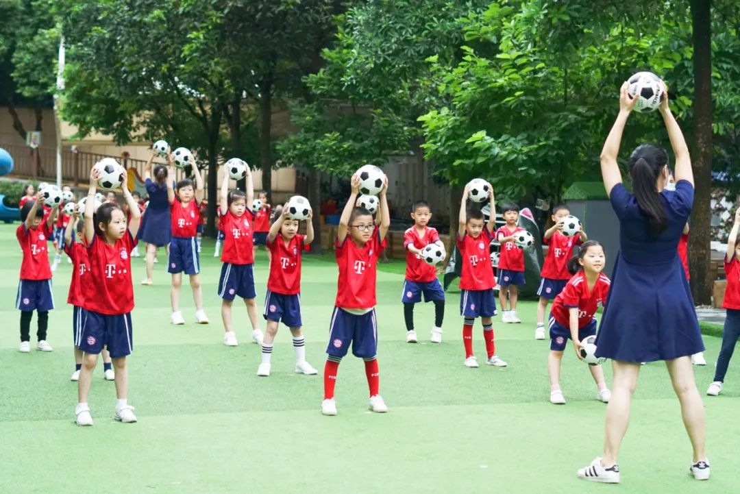 鼓楼一年级报到,小小鼓楼