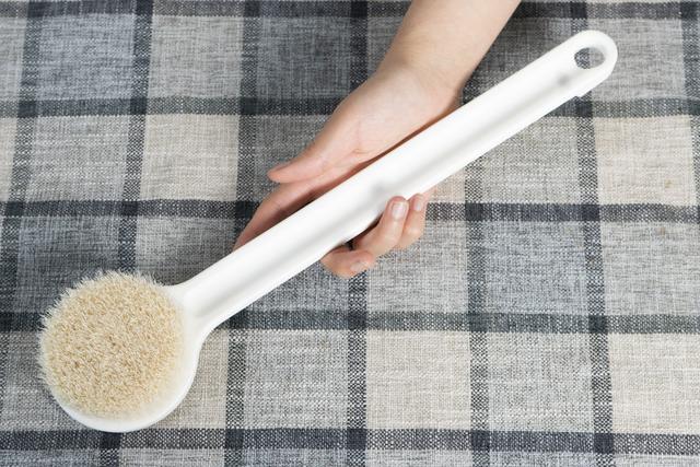 长柄按摩的搓澡刷,电动按摩搓澡刷