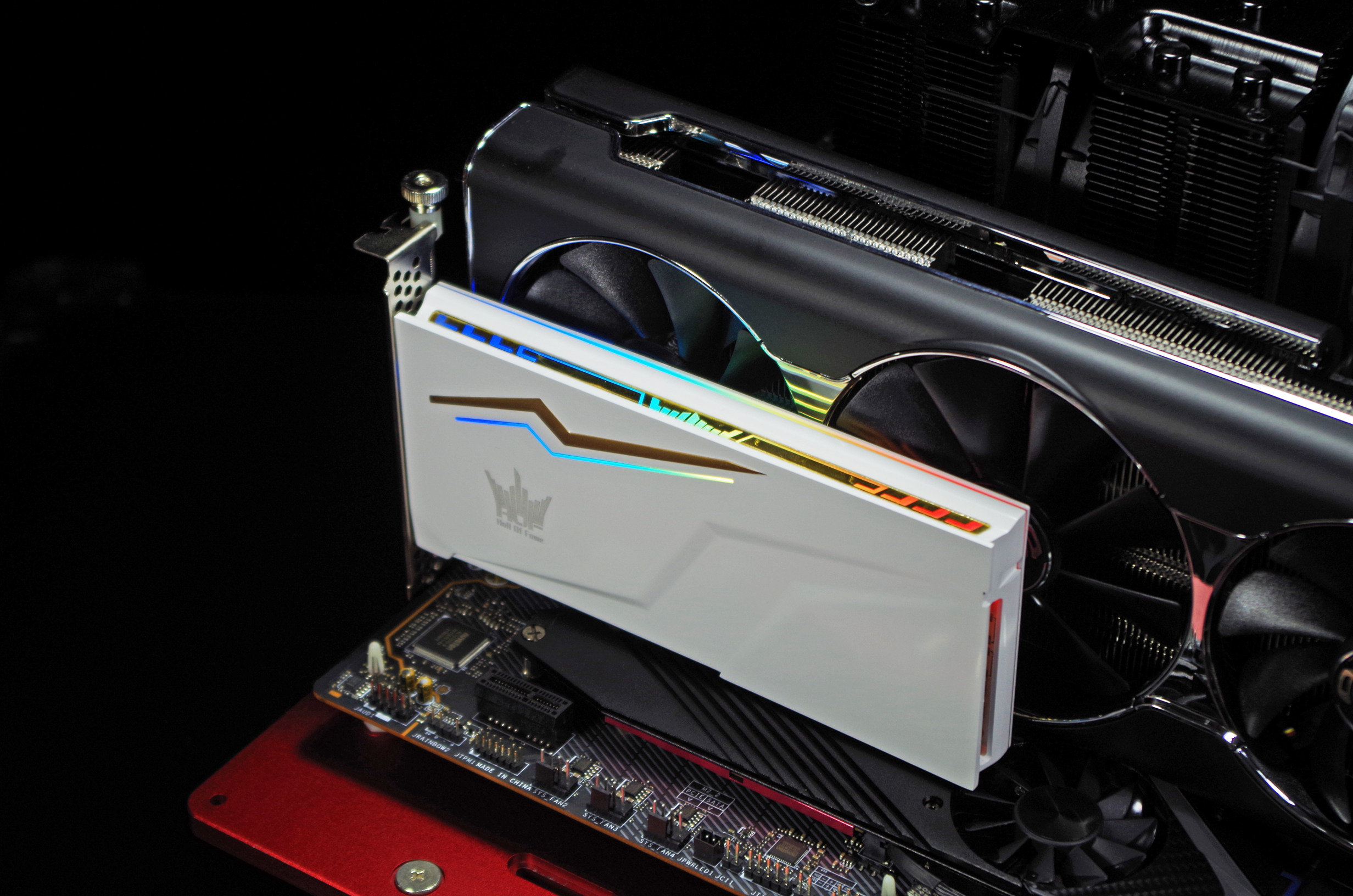 pcie网卡挡住了显卡,pcie网卡被显卡挡住了怎么解决