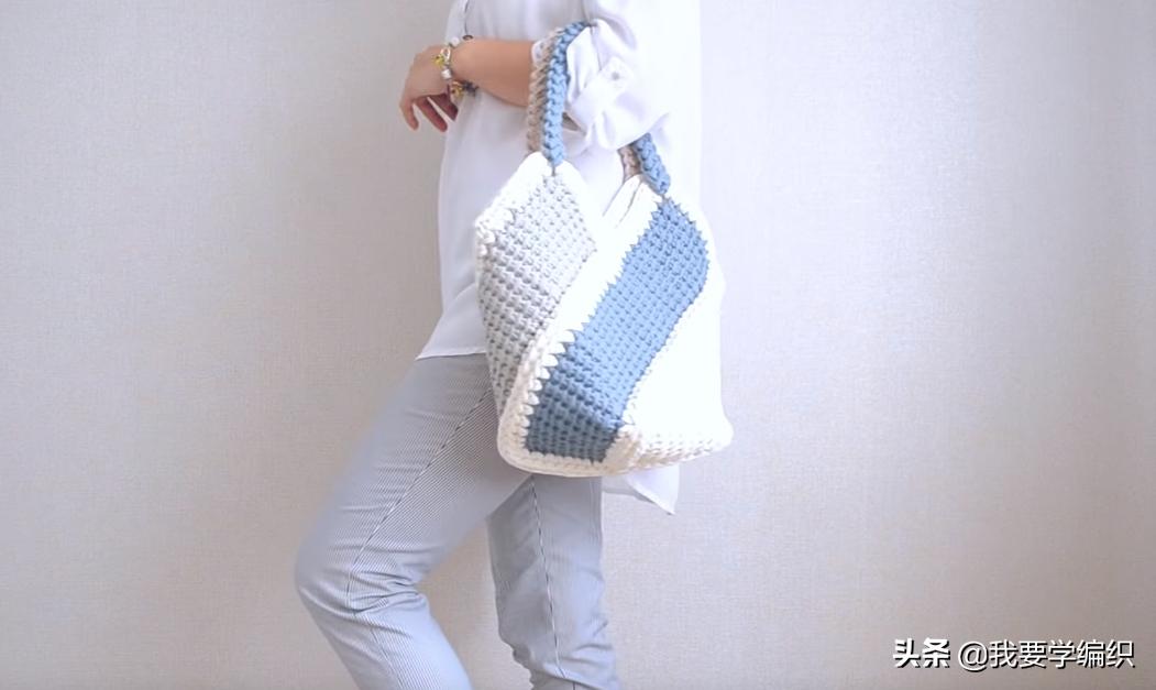 十一与其出门人挤人，不如在家看电视钩包包，一款拼色手提袋教程