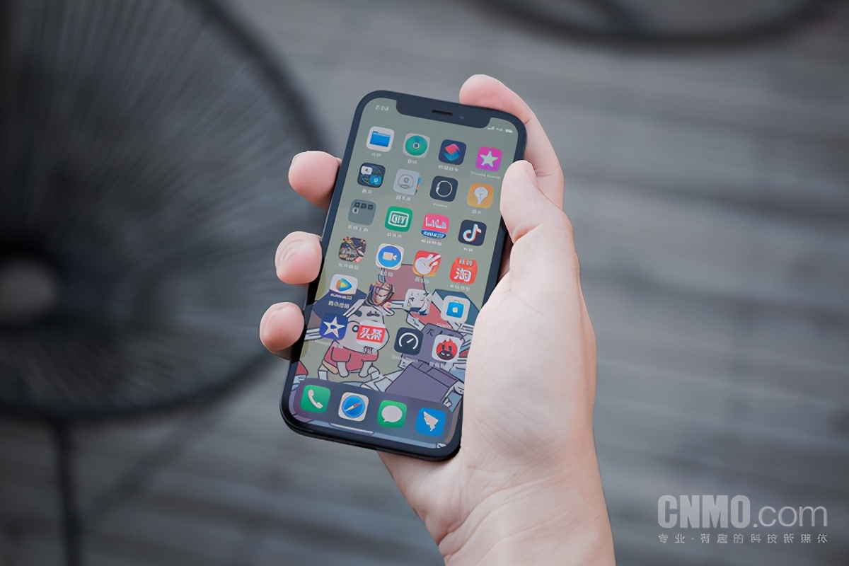 iphone12mini使用一天感受,iphone12mini日常体验