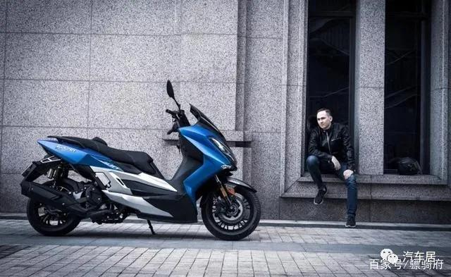 台荣300探路者和光阳赛艇250,台荣探路者300踏板摩托车配置