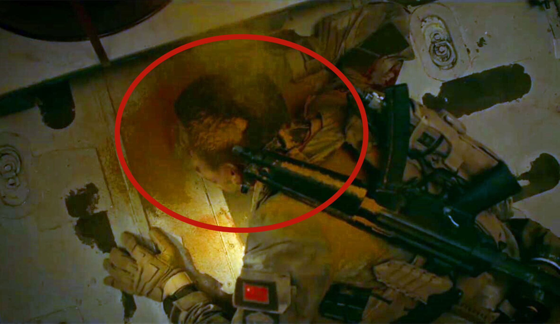 红海行动飞机撤走时为何杨锐惊讶,红海行动杨锐为什么能指挥二队