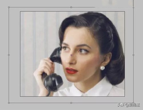 矢量描边人像插画,ps教程ps基础如何将照片转漫画