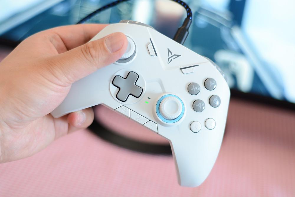 飞智黑武士2手柄能玩switch,飞智黑武士2手柄震动效果测试