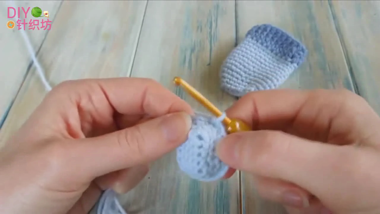 0-6个月宝宝针织套装,宝宝手套母婴推荐