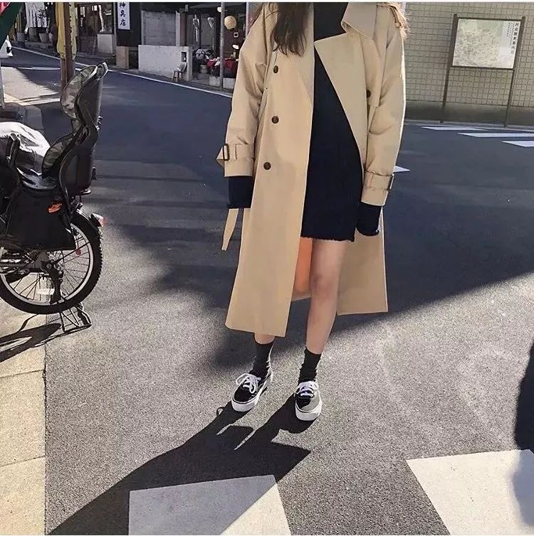 韩版风衣怎么穿最好看,这个春天的美丽穿搭