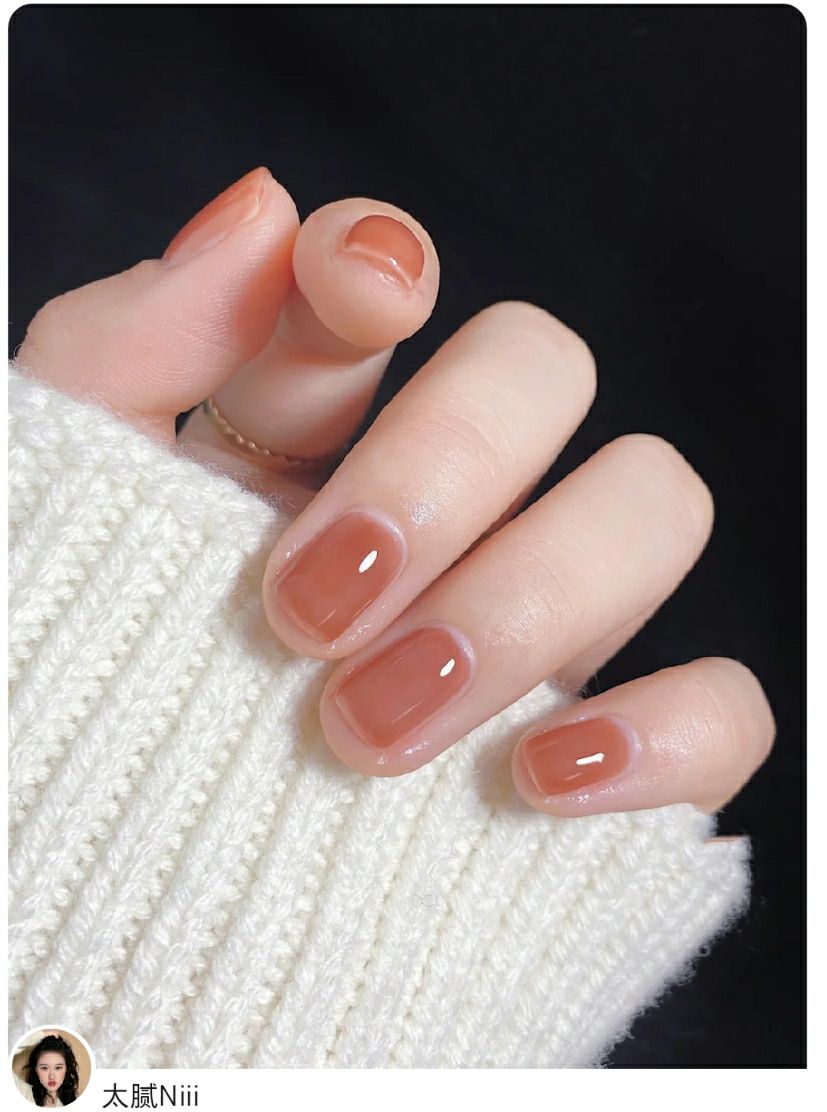 简单的透明奶茶美甲,果汁泡泡美甲