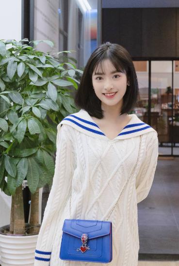 脸很美身材却减分的8位女星,只能看脸不能看身材