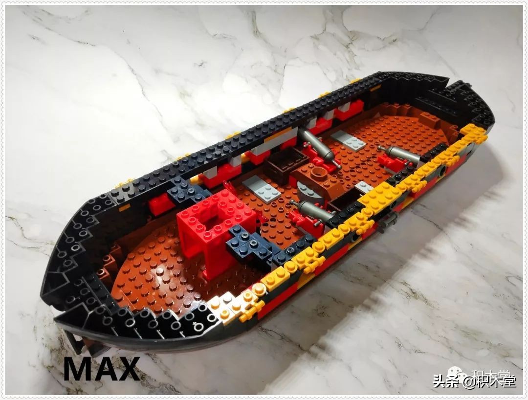 「虚测评」哲高积木QL1801海盗船之骷髅冒险号