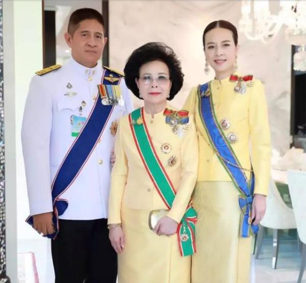 伍伦盼泰国女足,泰国足协女主席伍伦盼