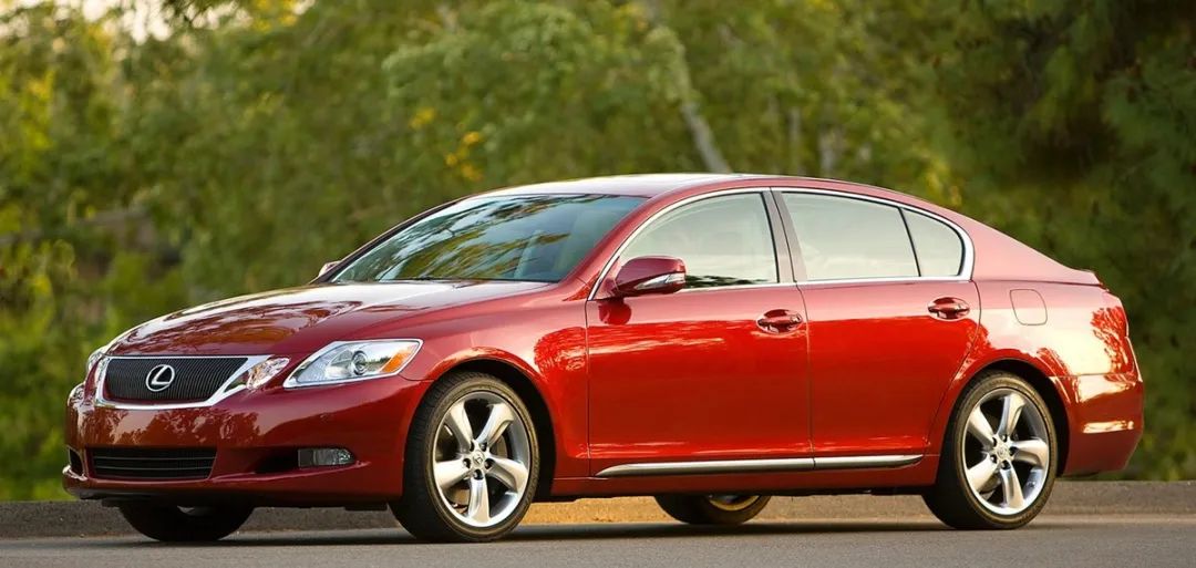 整备好的老款奔驰值得买吗,2手奔驰哪款车最值得入手