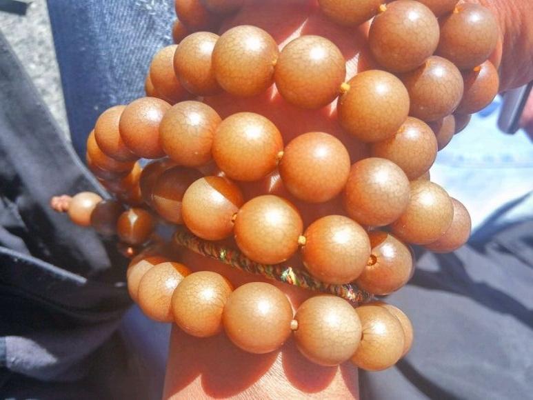 真正的白玉菩提刚开始是什么样的,盘了10年的白玉菩提