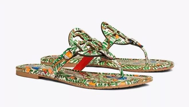 天气也太太太热了，这里有18双仙女拖让你美得不接地气！