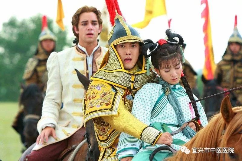 2cm粗的钢筋戳入会阴，男子危在旦夕！医生：利器刺入身体，不能盲目拔出