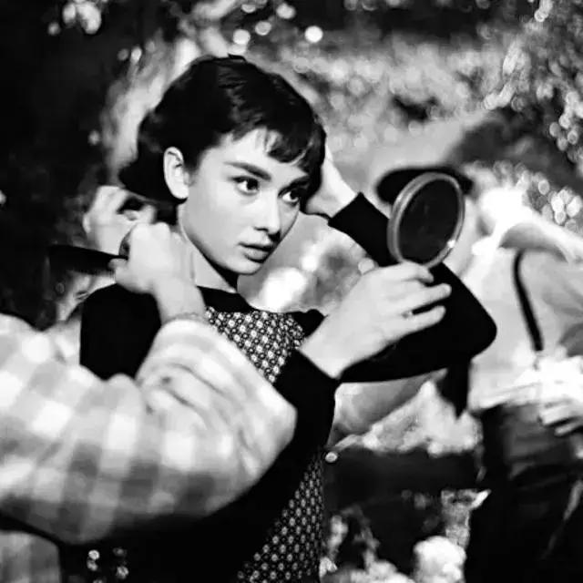 玛丽莲梦露和奥黛丽赫本有多漂亮,奥黛丽赫本和玛丽莲梦露谁最漂亮