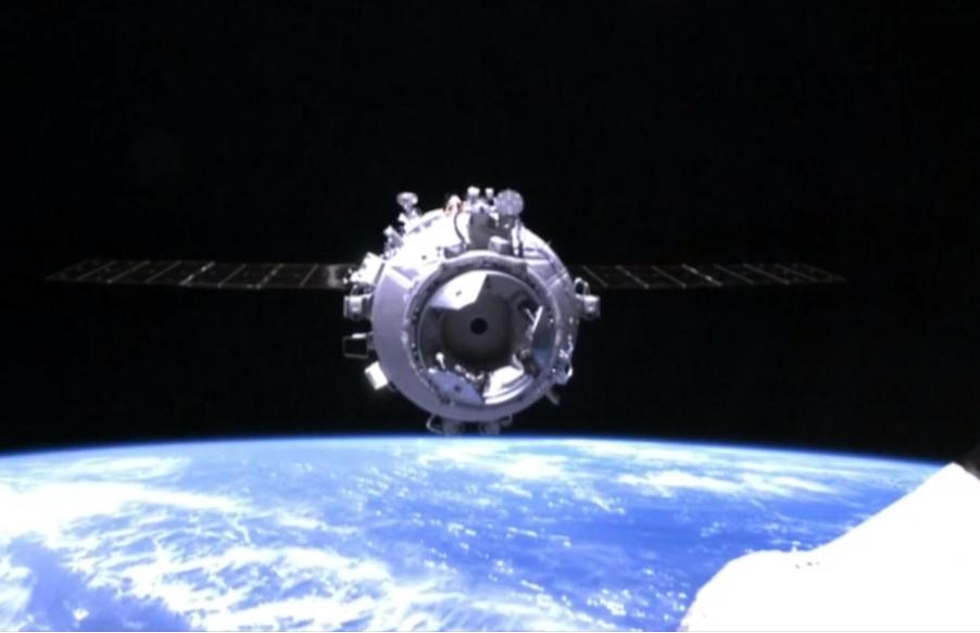 空间站的温度是如何恒定的,空间站里的温度怎么解决