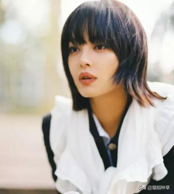 最漂亮标准嘴唇,现代女性新标准图片