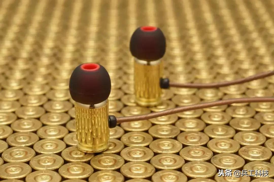 *弹子**耳机，耳机中的“超重低音轰炸机”！