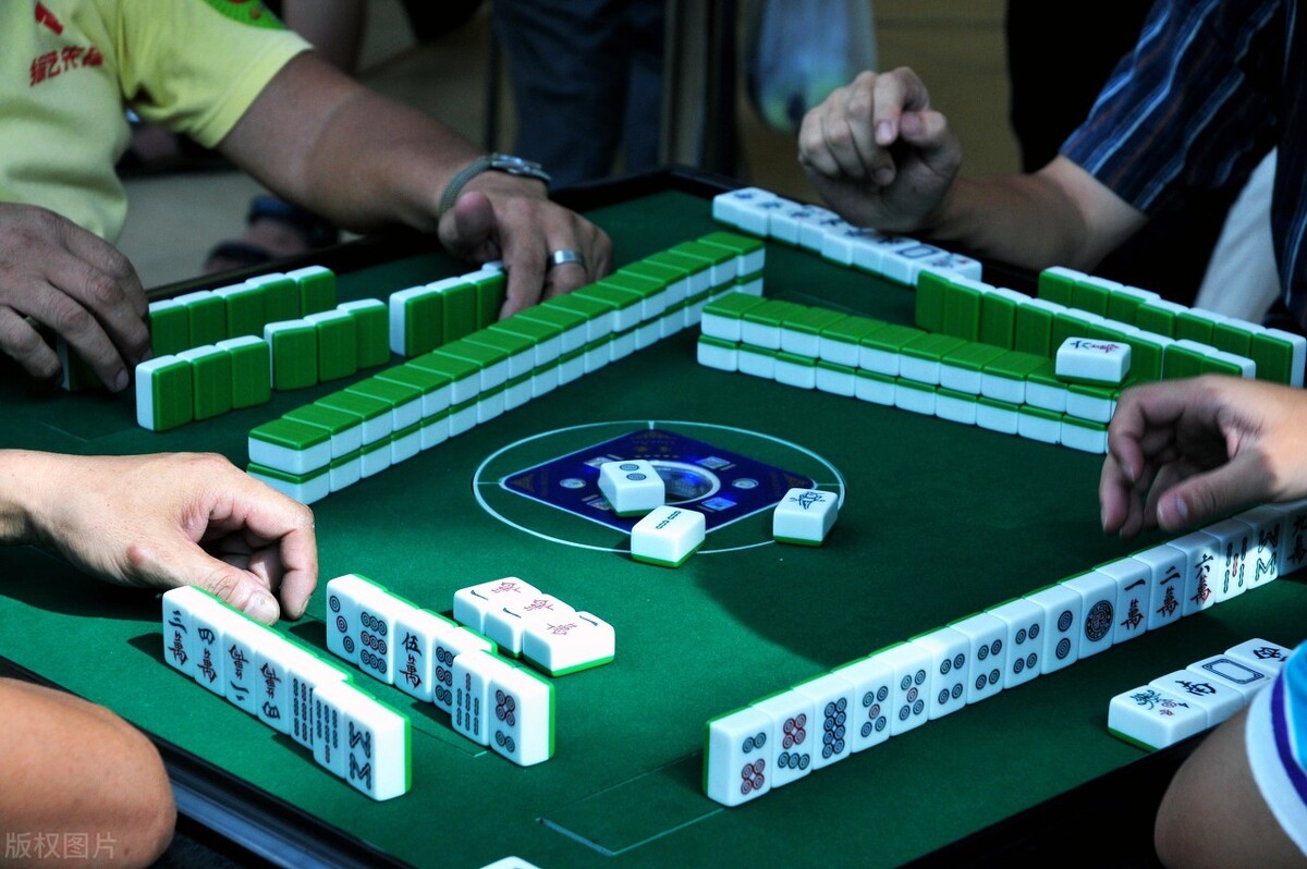 手汗症微创手术模拟过程,手汗症手术该怎么选择