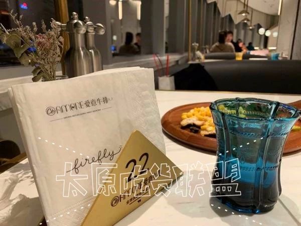 一家有爱的甜品店,一家有爱的店英文