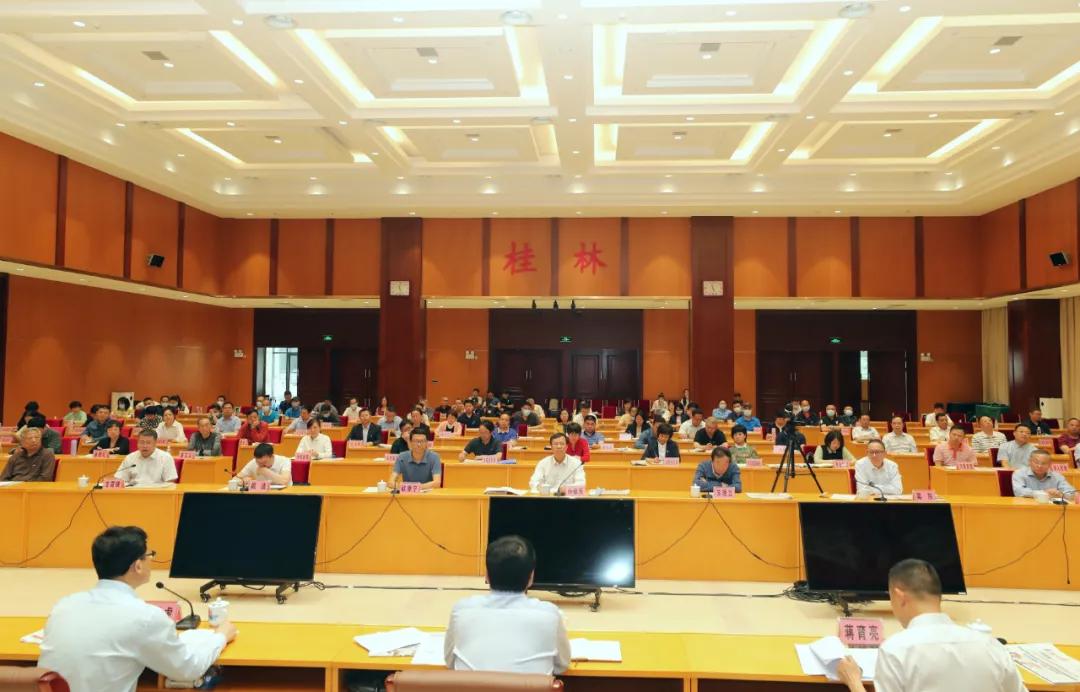 70年风华正茂,70岁耄耋之年