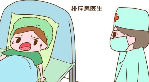 “孩子都出来了，你掏什么掏”男医生把手伸进产道，老公愤怒发问