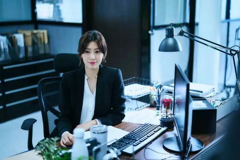 娱乐圈40年代事件,中国娱乐圈40年的记忆