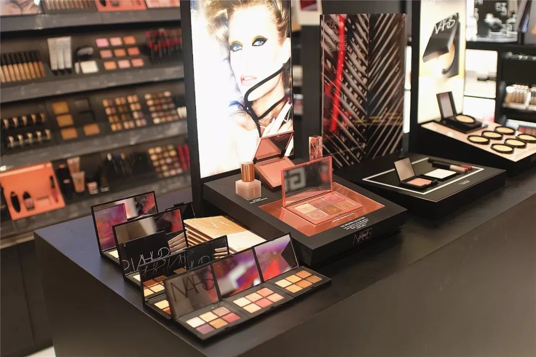 浦东机场日上免税店24小时营业么,浦东机场怎么经过日上免税店