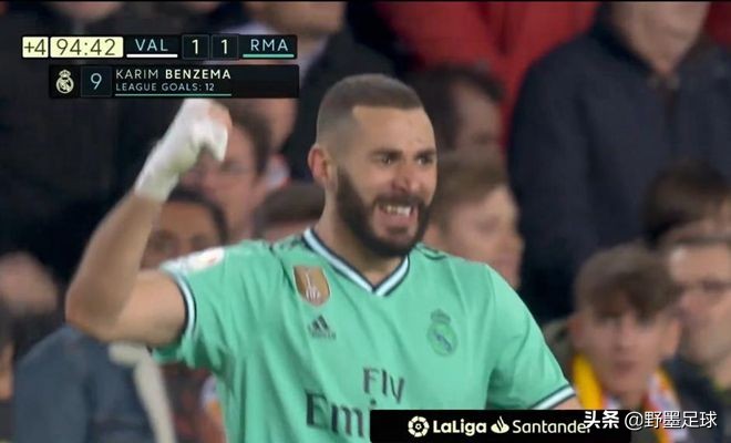 皇马战胜巴萨终结梦三王朝,9分钟3球巴萨上演惊天逆转