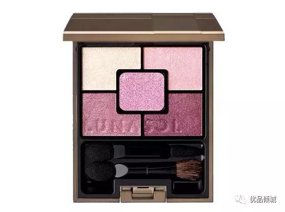 一个精致的妆容需要些什么,大牌彩妆必备