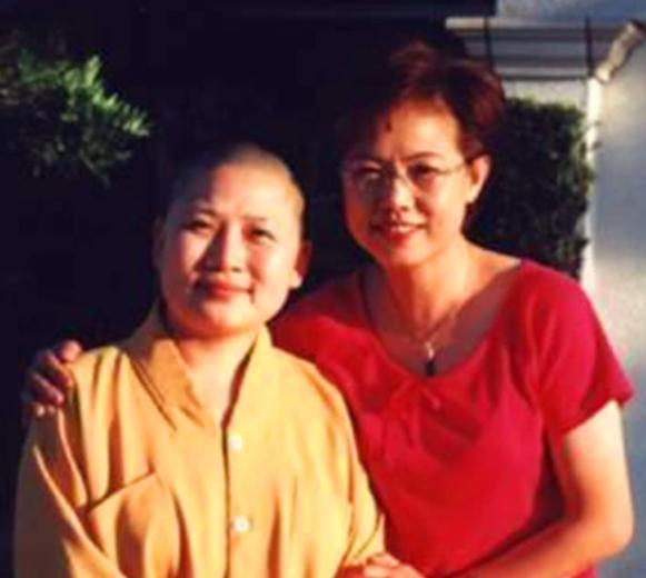 李娜经历了哪些事,李娜的整个人生过程