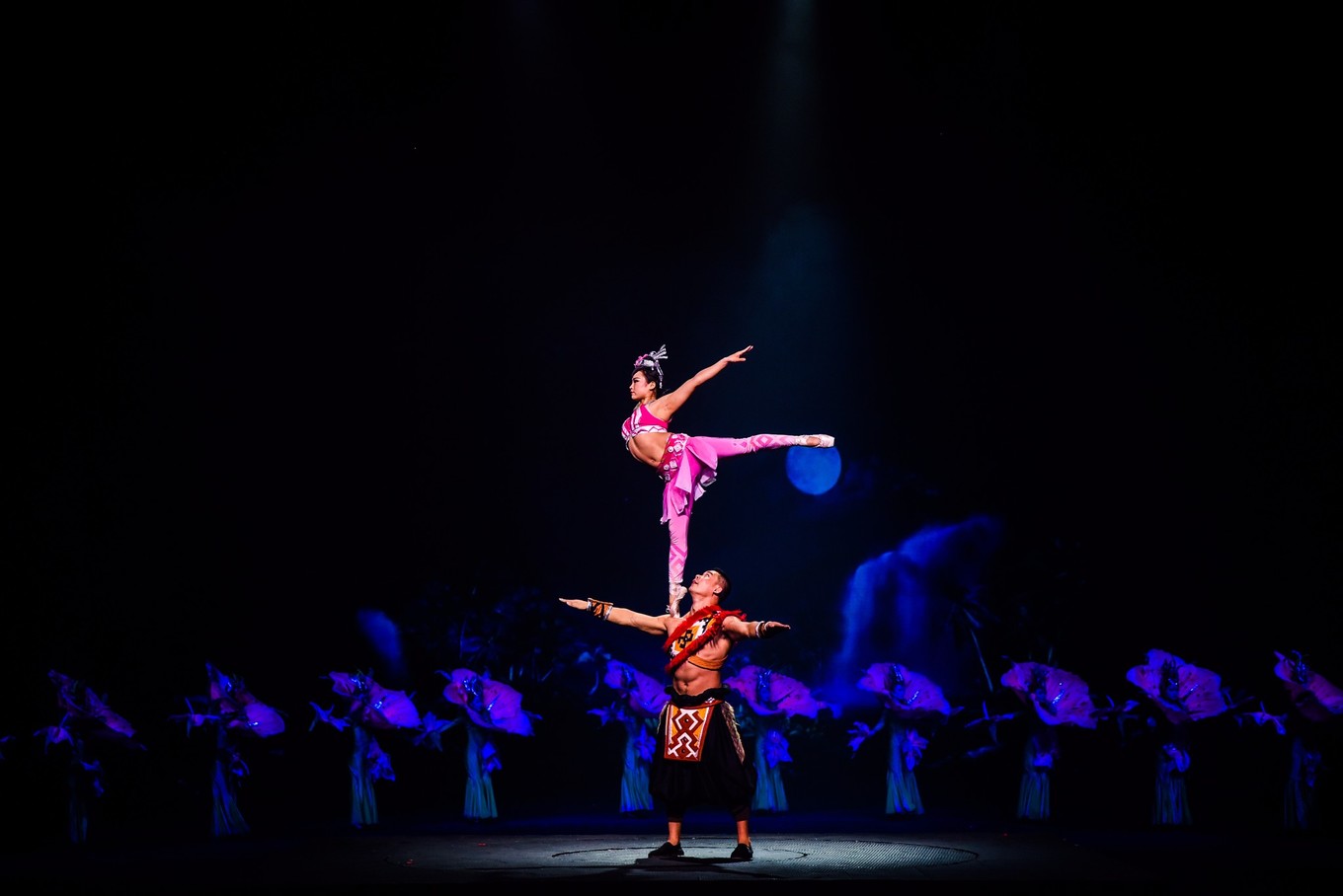 宋城千古情哪个区好,宋城千古情哪排的位置好