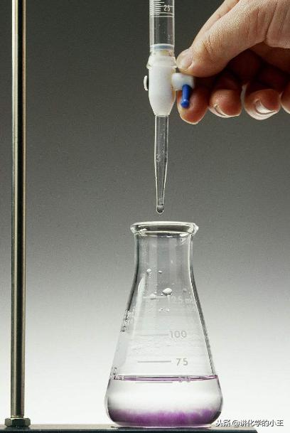 高中化学重难点知识讲解——中和滴定时，怎样选择酸碱指示剂？