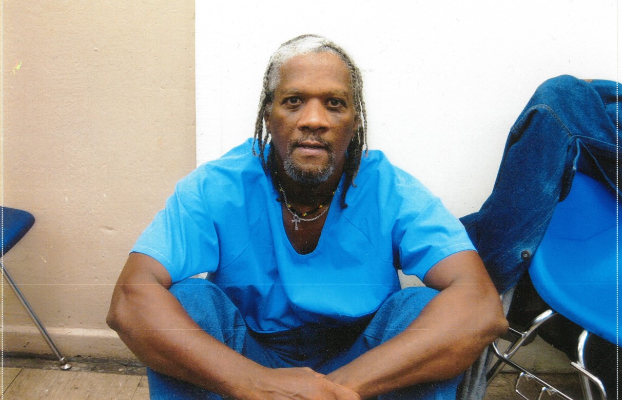 证据是执法部门捏造？美国一黑人死囚坚称无辜，加州州长下令彻查