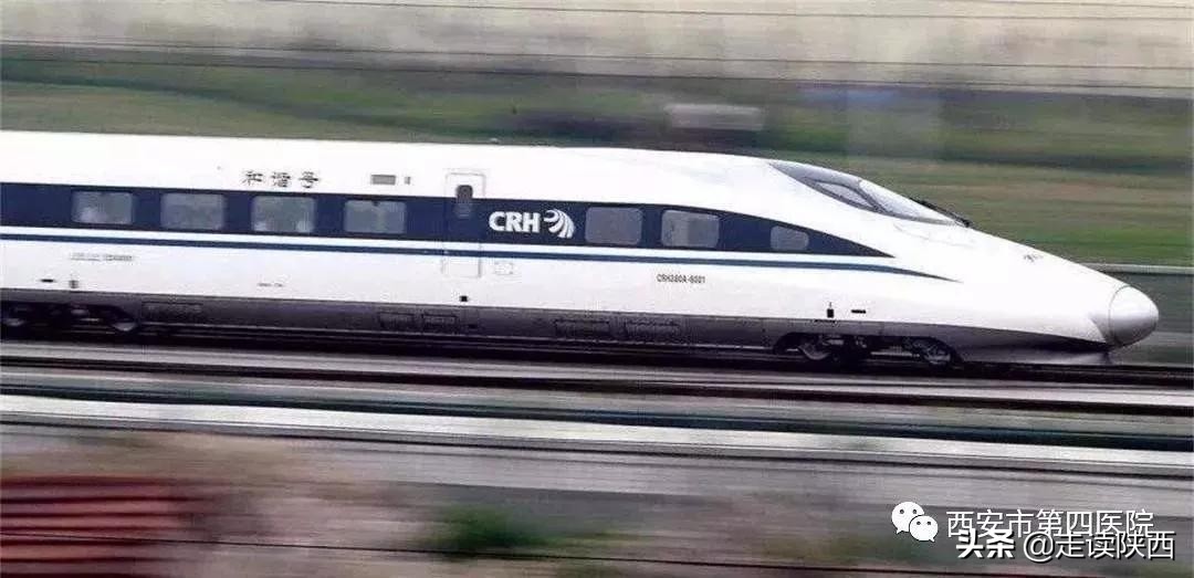 从生死营救到“*拍偷**照”，发生在西安四院的这些场景，温暖了2019