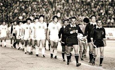 中国女足铿锵玫瑰在哪一年,中国女足铿锵玫瑰mtv