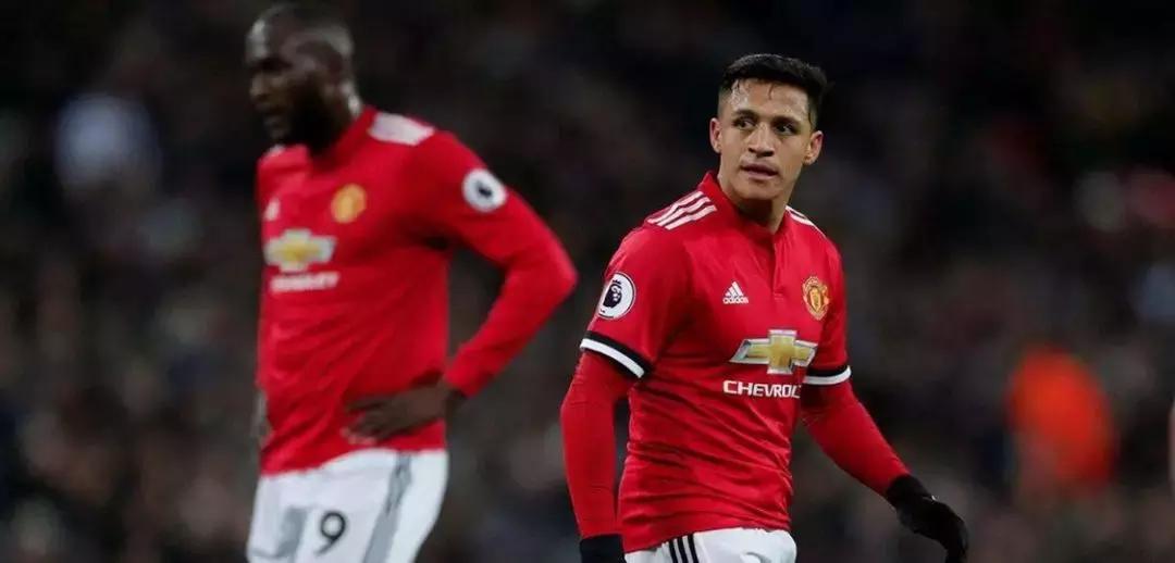 从高价转会到球员的自我放逐——曼彻斯特联队的7号球衣之殇