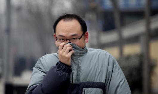 下边有异味会自愈吗,医生提醒嘴里出现这种变化需小心