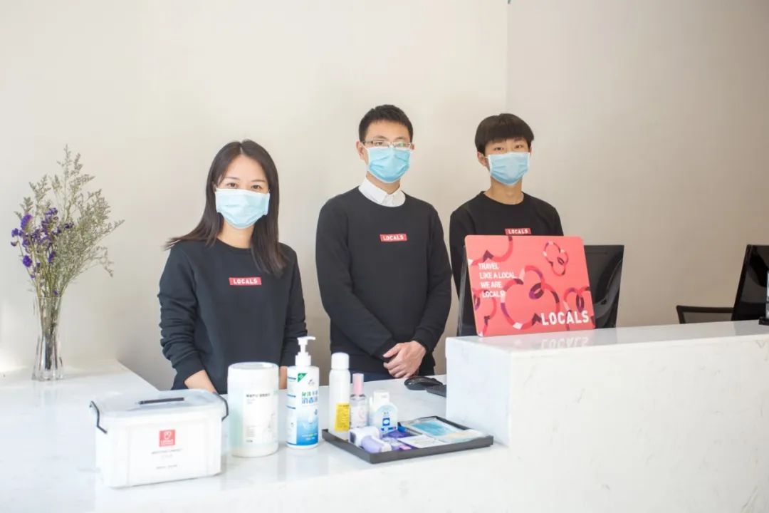 全程智能无接触服务让您安心入住,无接触智能入住