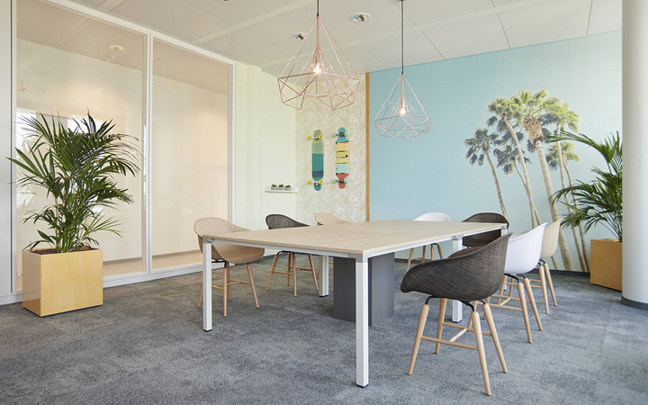 多元融汇全球酒店搜索引擎Trivago杜塞尔多夫新总部大楼设计欣赏